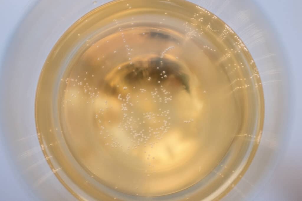 coupe de champagne pétillante