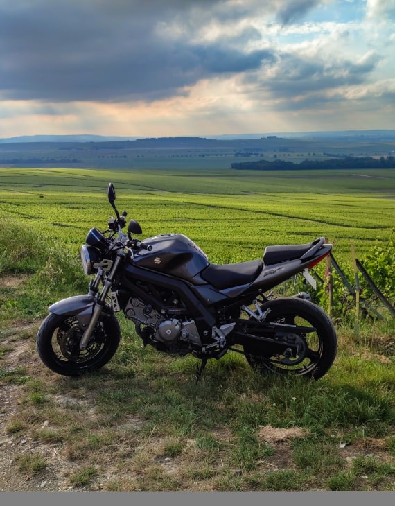La Champagne à moto